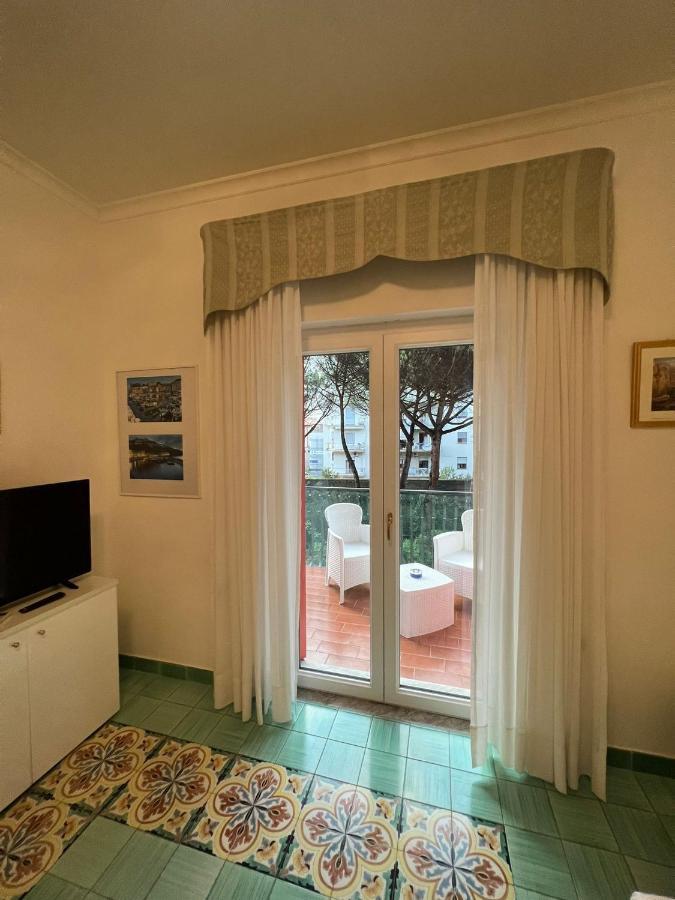 Sorrento Home E Flat Park And Pool Екстер'єр фото