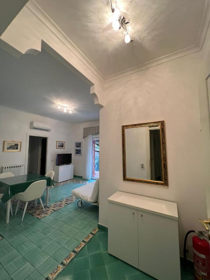 Sorrento Home E Flat Park And Pool Екстер'єр фото