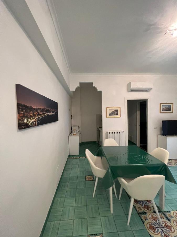 Sorrento Home E Flat Park And Pool Екстер'єр фото